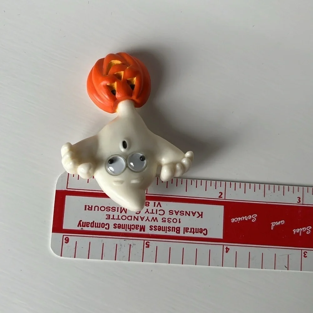 Vintage Halloween Ghost Pins Googly Eyes Cute Plastic Brooch Set Pumpkin Ghost